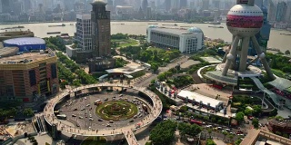 上海陆家嘴环空立交桥高架图，时间流逝