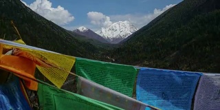 贾居藏寨村藏寨民居