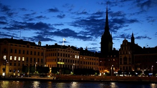 斯德哥尔摩 Gamla Stan 在晚上视频素材模板下载
