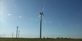 许多风力涡轮机