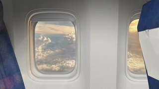 飞机的窗口视频素材模板下载