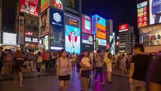 人群在大阪道顿堀购物的时间流逝视频素材模板下载