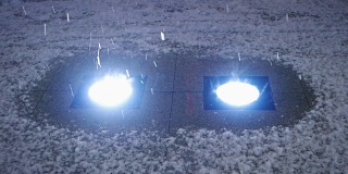人行道上的LED灯