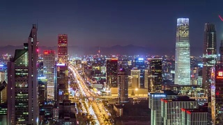 T/L MS HA ZO Beijing CBD and City Traffic at Night / Beijing, China视频素材模板下载
