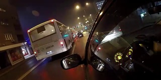 晚上驾车