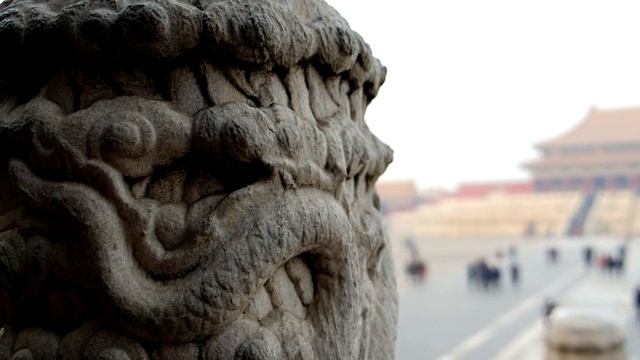 拥挤的游客在故宫，古宫，北京，中国。