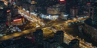 T/L MS HA Road Intersection at Night /北京，中国