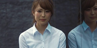 一位日本女商人的肖像(慢镜头)