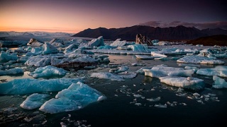 冰岛的Jokulsarlon冰湖视频素材模板下载