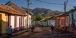 古巴:旅行:特立尼达的传统街景