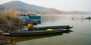 泰国的出租车船和水上运输