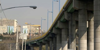 桥在德黑兰