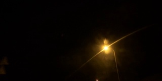 夜晚的街灯