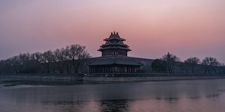 T/L WS LA TU the Corner of the Forbidden City, Day to Night Transition /北京，中国