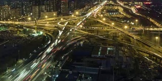 中国，北京，T/L WS HA TD路交叉口，黄昏到夜晚过渡/四会桥