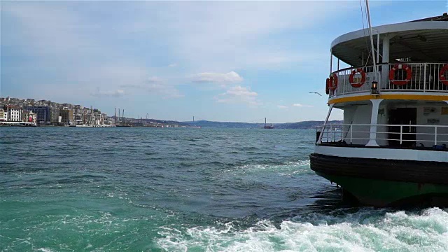 高清:慢动作渡轮码头伊斯坦布尔-股票视频