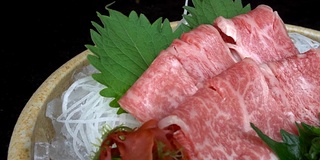 Matsusaka牛肉刺身