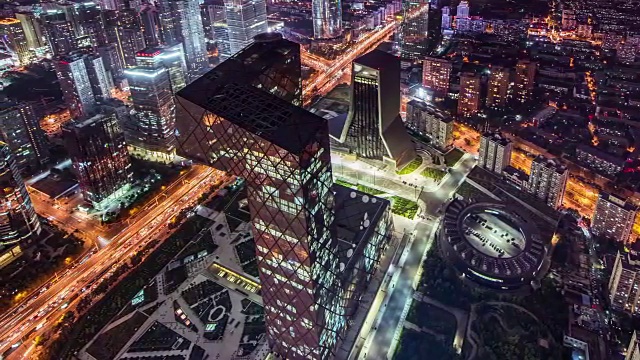 T/L WS HA PAN北京CBD地区夜间鸟瞰图/北京，中国