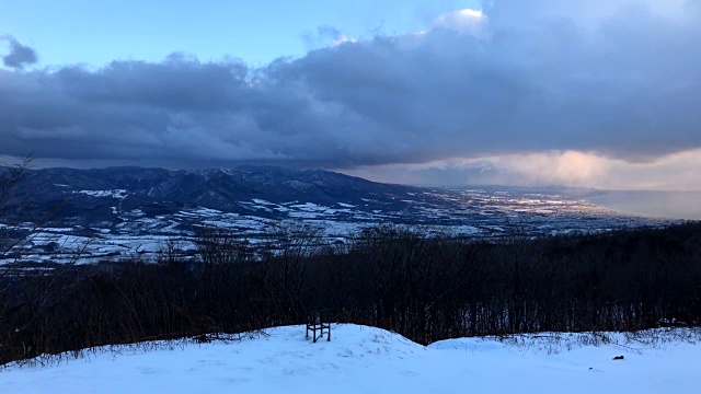 从北海道臼山昭和信山观赏