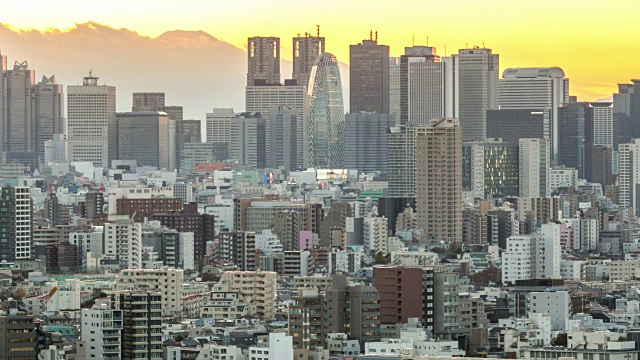 延时:新宿东京城市景观鸟瞰图