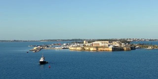 港口到达-皇家海军造船厂，百慕大