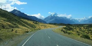 在新西兰南岛的公路旅行