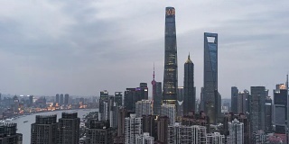 T/L WS HA ZO Shanghai Skyline, Day to Night Transition /上海，中国