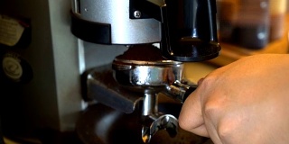 专业咖啡机煮咖啡