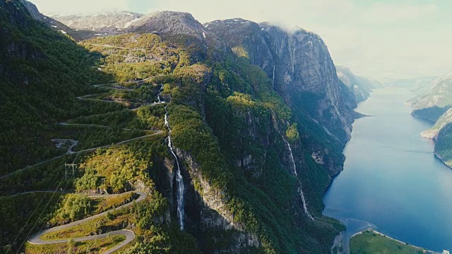 吕瑟峡湾的风景鸟瞰图