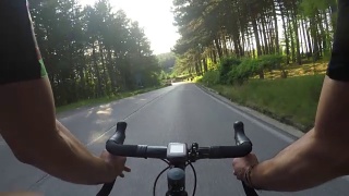 观点骑自行车视频素材模板下载
