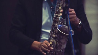 爵士乐萨克斯管的球员视频素材模板下载