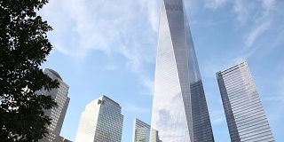 纽约商业区的办公楼和世界贸易中心一号大楼