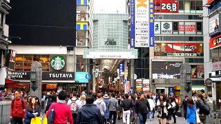 大阪夜市人山人海视频素材模板下载