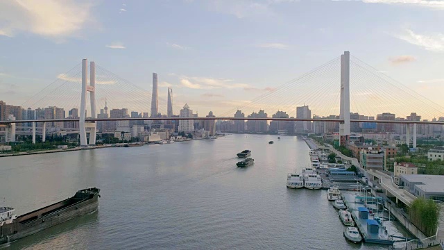 上海黎明天际线无人机的视角