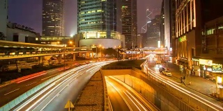 TL D2N PR，香港夜景，中区快速的交通和摩天大楼