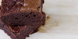 自制巧克力布朗尼蛋糕