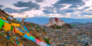 4K延时电影《日喀则寺日出景》，日喀则，中国西藏