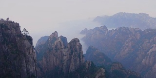 黄山或黄山云海风景，中国东部安徽省。