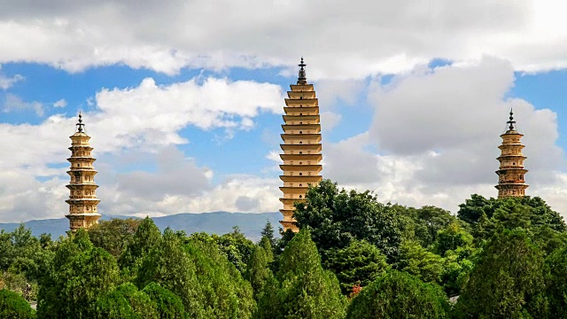中国云南大理崇生寺三塔。
