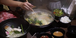 日式涮锅和素喜烧