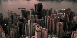 航拍香港铜锣湾地区白天交通情况，4k视频