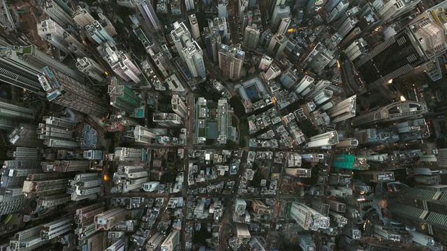 中国维多利亚港航拍香港市中心上空