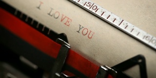 我爱你-用旧打字机打字