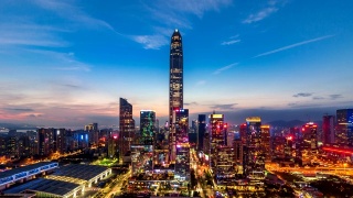 深圳现代建筑天际线从黄昏到夜晚的延时/中国深圳。视频素材模板下载