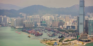 晴天香港市区九龙湾维多利亚山顶全景4k时间推移