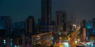 黑夜到白天，日出照亮深圳著名的交通十字路口屋顶全景4k时间的中国