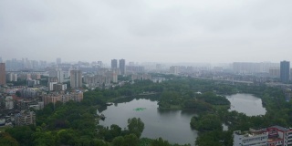 白天武汉城市屋顶公园湖全景4k中国