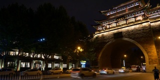 夜光照亮武汉市区交通老路，全景4k中国