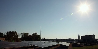 太阳能电池板。替代能源。