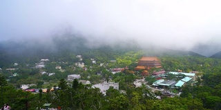 位于香港昂坪村的宝莲寺